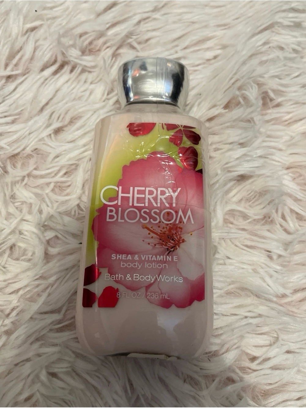Bath & Body Works Cherry Blossom Shea & Vitamin E Body Lotion